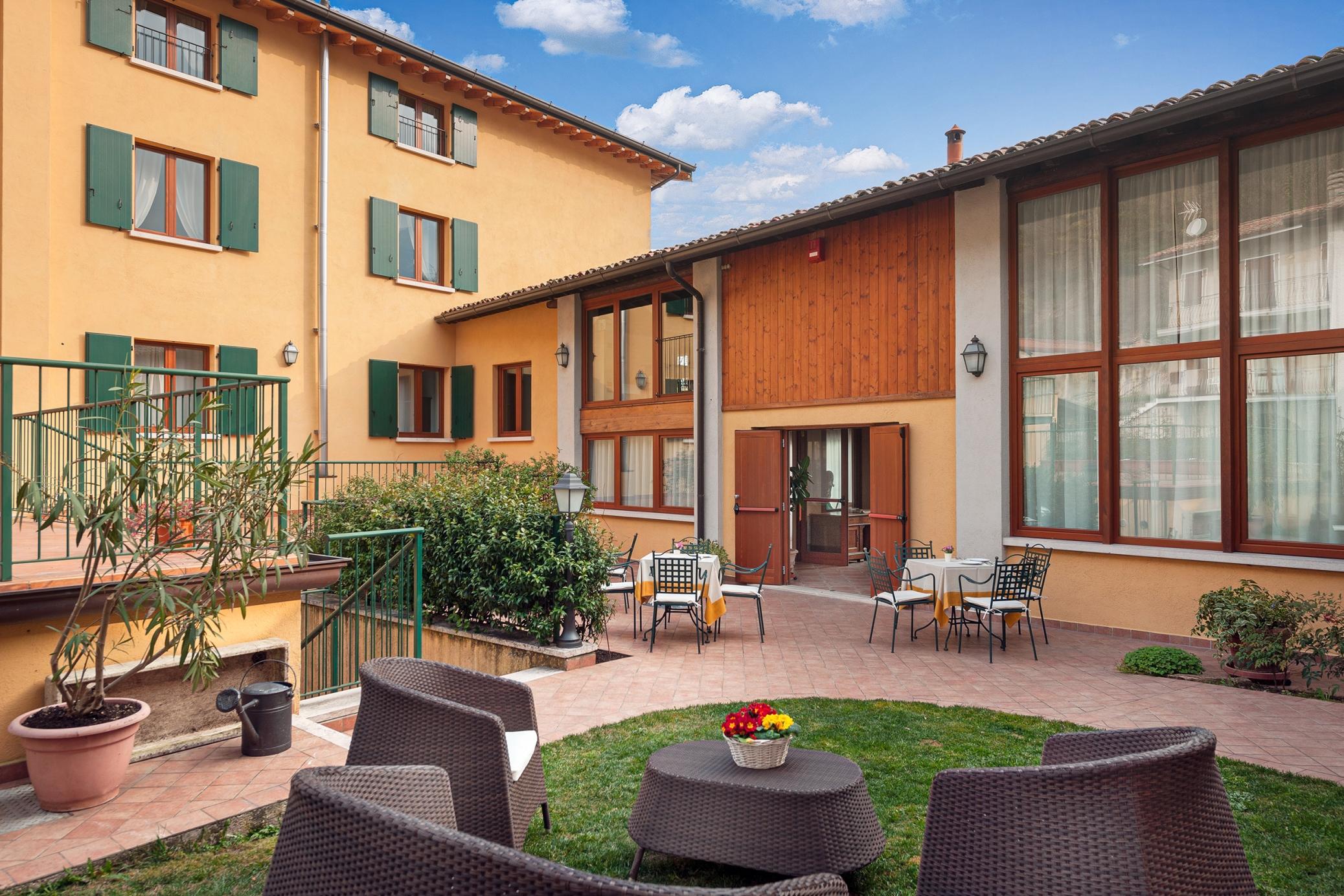Hotel Tre Punte Gargnano Buitenkant foto
