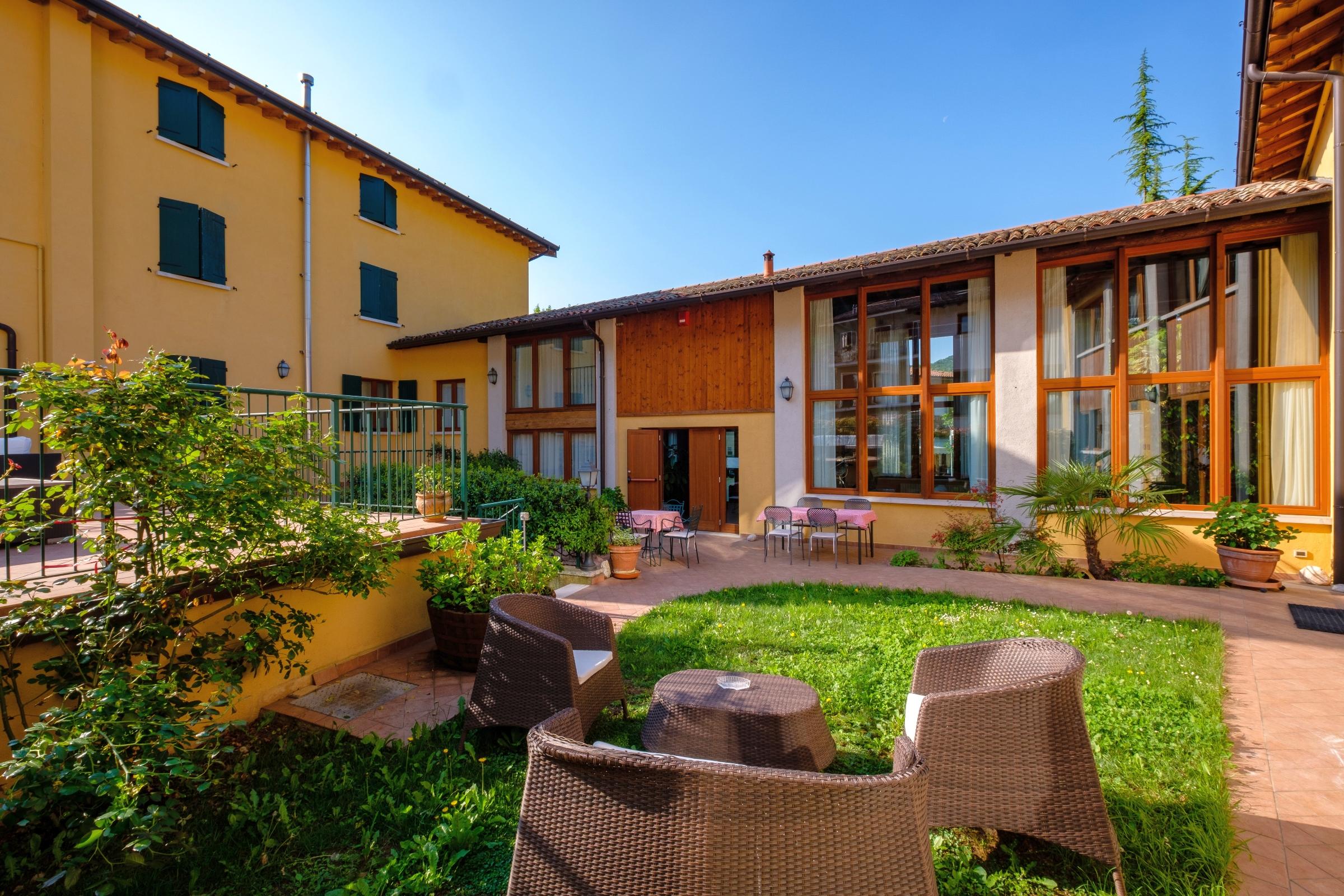 Hotel Tre Punte Gargnano Buitenkant foto