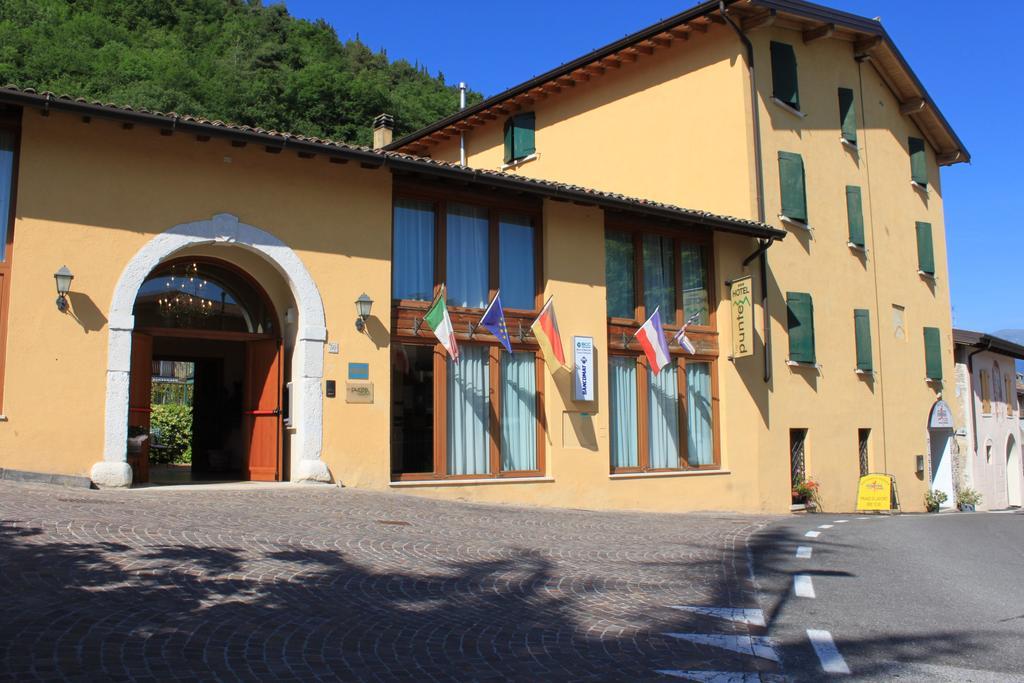 Hotel Tre Punte Gargnano Buitenkant foto