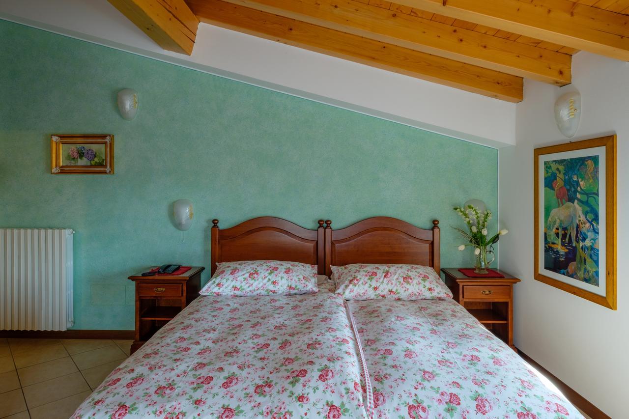 Hotel Tre Punte Gargnano Buitenkant foto